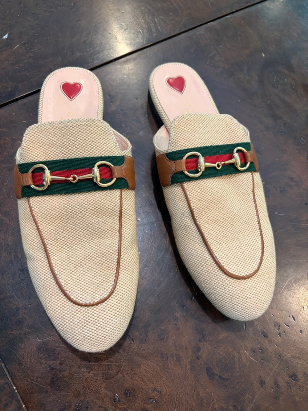 GUCCI WOMENS Beige Canvas Slip-On Mule with Classic Green & Red Strap size 37.5